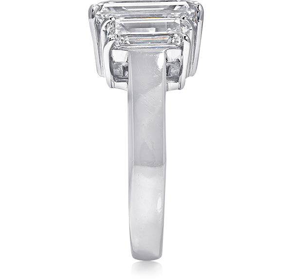 Three Stone Engagement Ring, White Diamonds, 7.07ct. Total